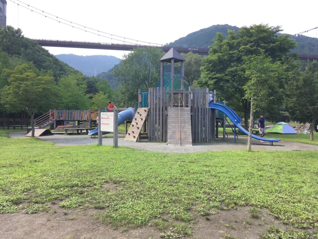 戸川公園の遊具